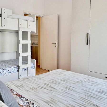 Your Comfy Apartment Sarandë Buitenkant foto