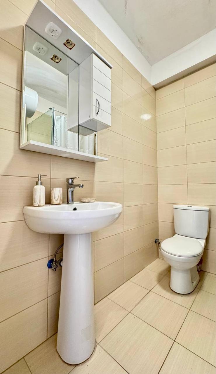 Your Comfy Apartment Sarandë Buitenkant foto
